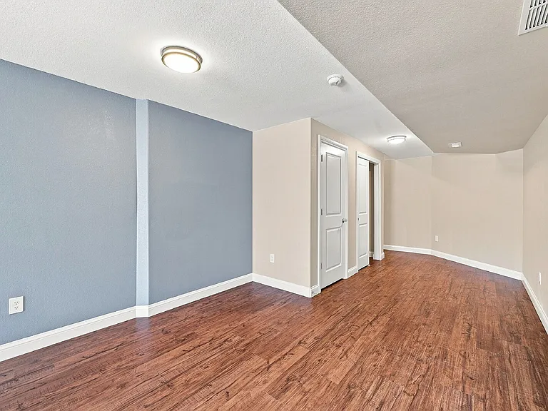 5671 Majestic Dr — Photo 31