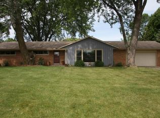 2105 N 166th St, Brookfield, WI 53005