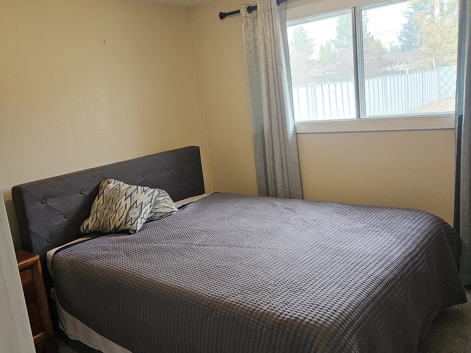 Bartlett Ave, Klamath Falls — Photo 4