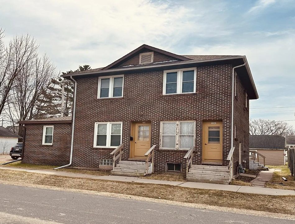 1st image of 304 E 10th St #304
