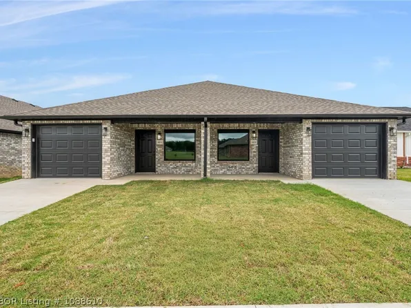 10419 A & B Preston Ct, Fort Smith, AR 72916