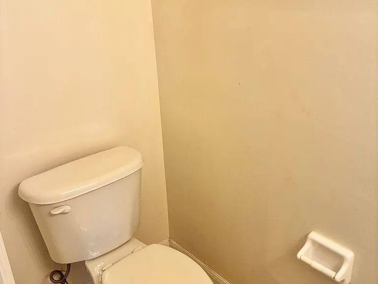 8050 Pacific Beach Dr — Photo 17