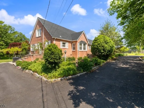 87 S Ridgedale Ave, East Hanover Twp., NJ 07936