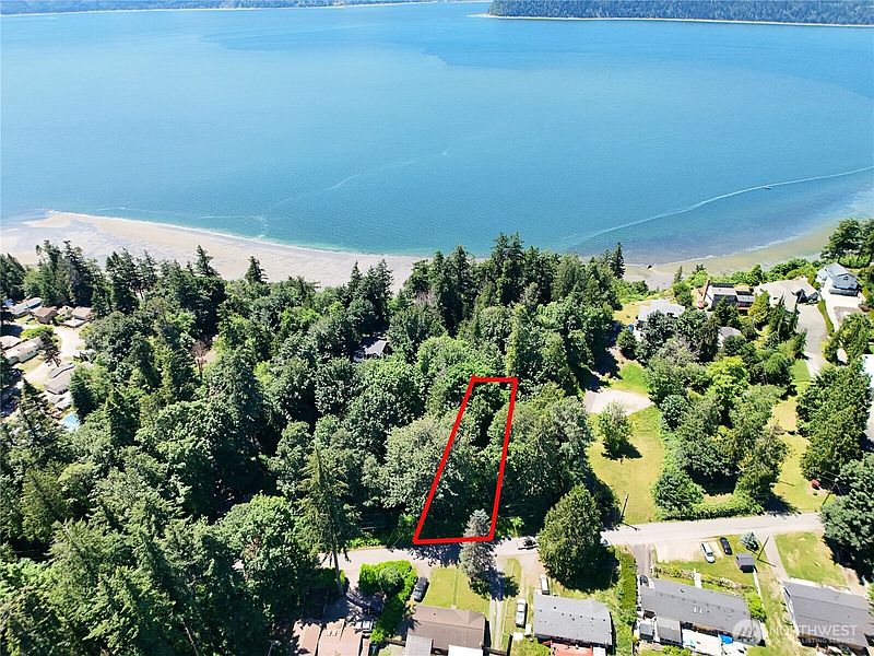 2nd image of 8222 Shoemaker Road