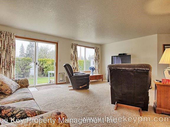 4th image of 4507 NE 128th Ave
