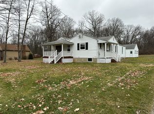 3998 Mitchell Rd, New Castle, PA 16105