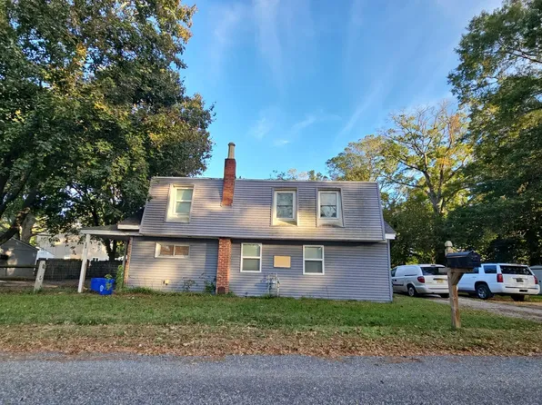 306 3rd St, Cape May Court House, NJ 08210