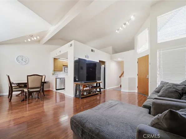 4900 N Grand Ave APT 130, Covina, CA 91724