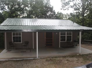 10060 Whippoorwill Dr, Bismarck, MO 63624