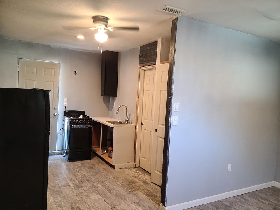 1st image of 15406 Tokay St #1