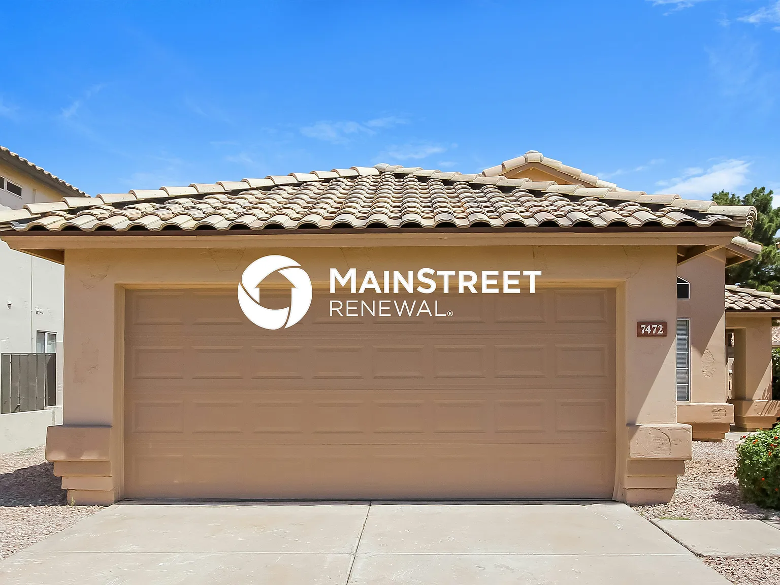 7472 W Crest Ln — Photo 1