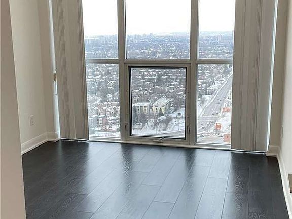 5th image of 5162 Yonge St #3705