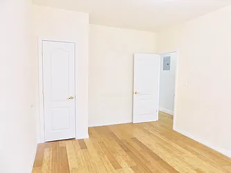 Rented by New York Residence