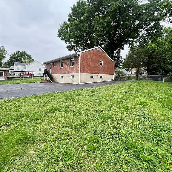 7602 Elton St — Photo 23