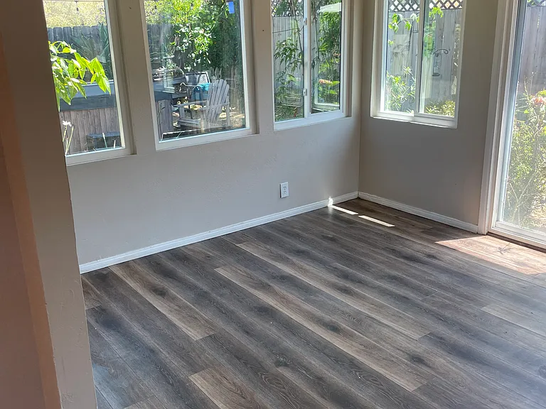 Dining room/playroom