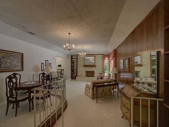 5th image of 1717 Covemeadow Dr