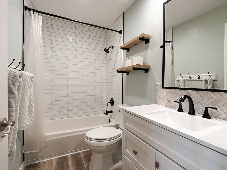 1359 Shade Oak Ln — Photo 12