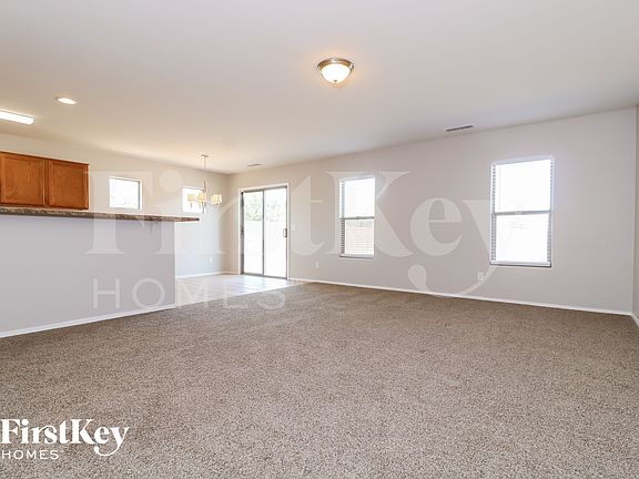 5th image of 8953 S 253rd Ave