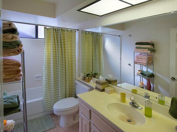 3rd image of 2166 Leisure World