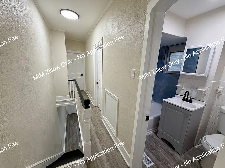 1154 Lansdowne Ave — Photo 13