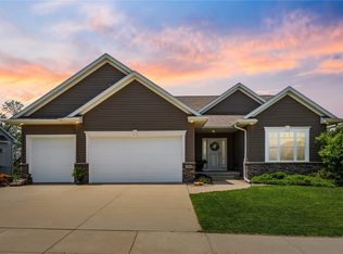 4908 Harvest Ct SW, Cedar Rapids, IA 52404