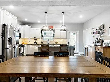 212 Red Oak Ln #212 — Photo 6