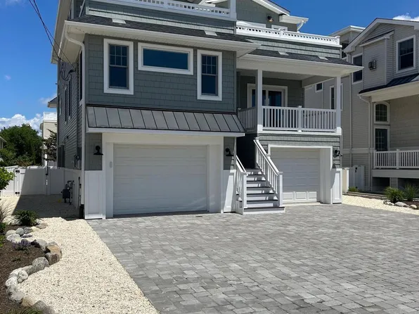 13 W 24th St, Barnegat Light, NJ 08006
