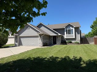 2517 N Davin Ct, Wichita, KS 67226