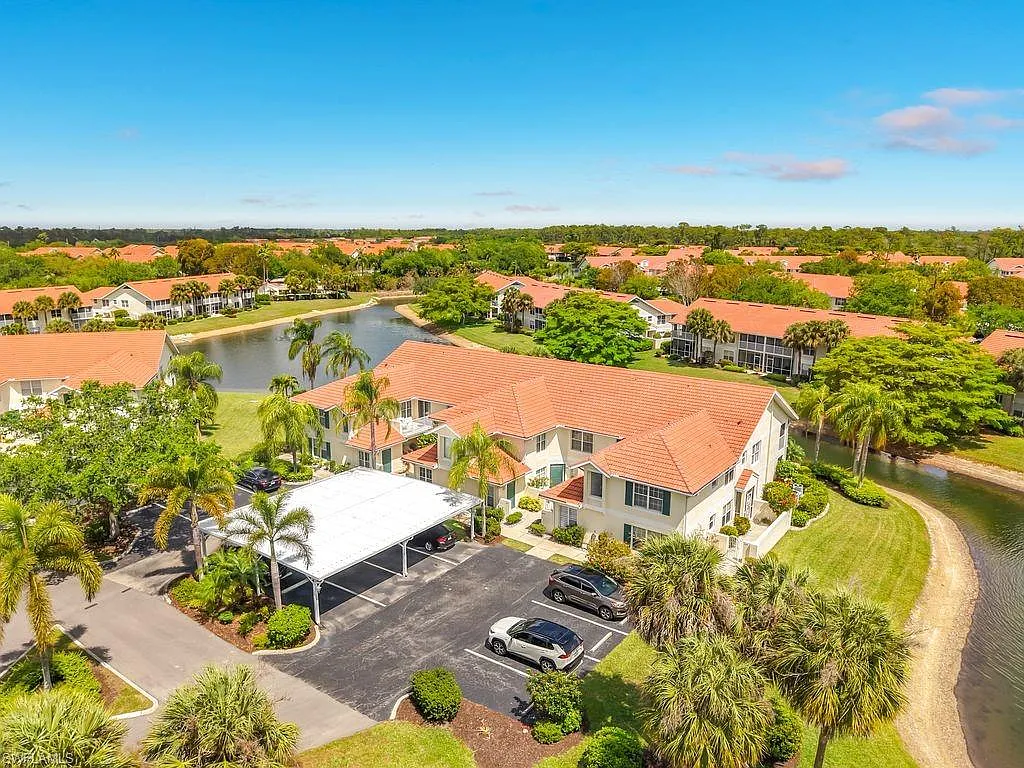 Building Photo - 4970 Deerfield Way #F-203
