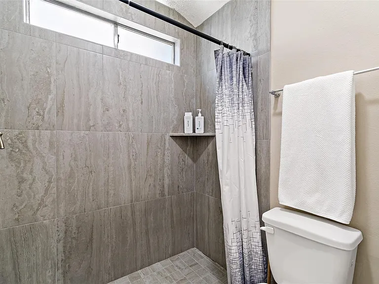 9 Brentwood Oaks Ct — Photo 17