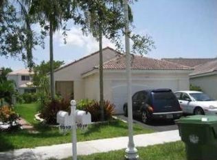 1619 Palermo Dr, Weston, FL 33327