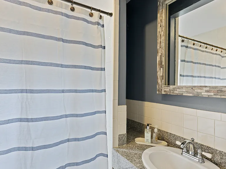 13 Saint James St #2 — Photo 24