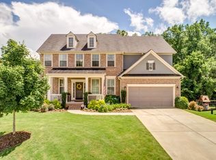 326 Spotted Ridge Cir, Woodstock, GA 30188