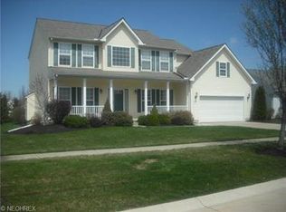32878 Walnut Dr, Avon, OH