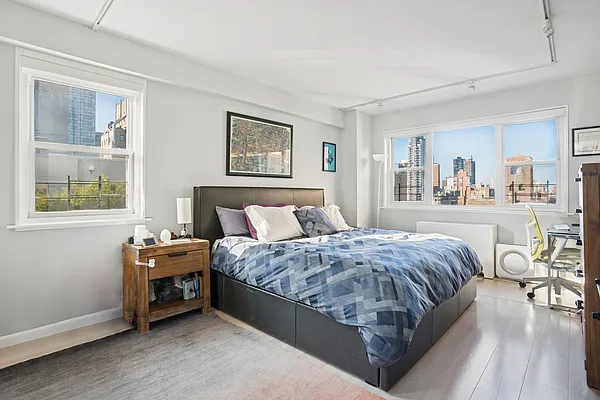 Sold by Compass | media 4