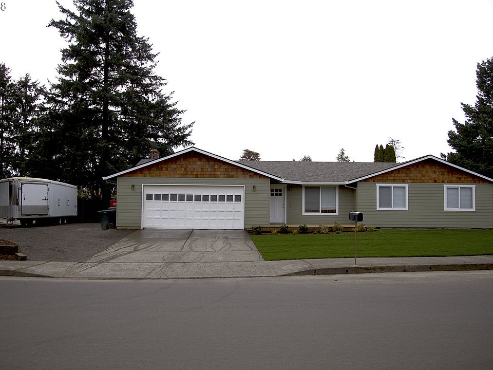 1st image of 187 SE 37th Ave