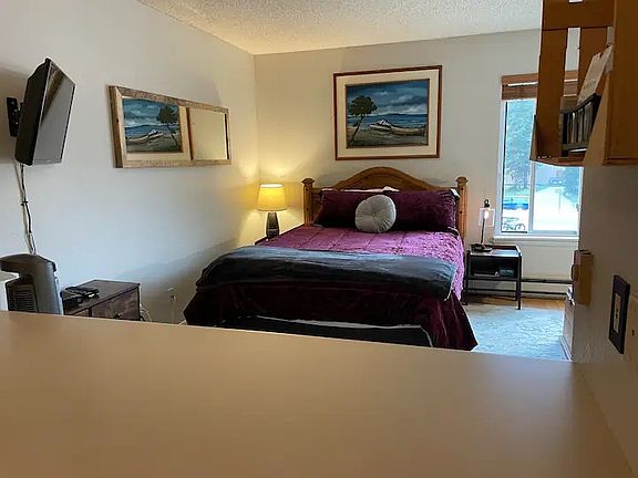 3rd image of 110 S Park Avenue UNIT 102