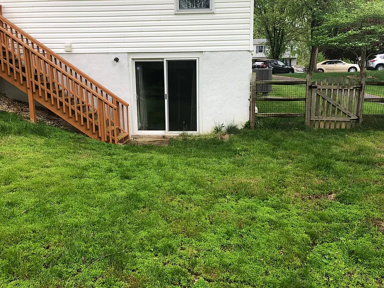 6660 Farbell Row — Photo 35