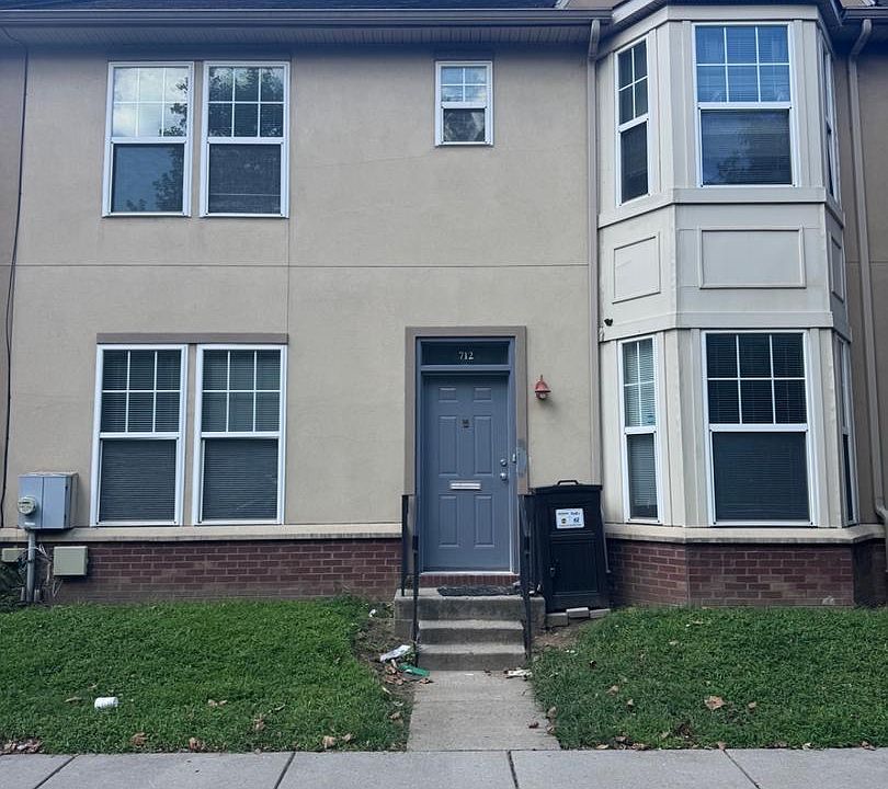 1st image of 712 S Juniper St