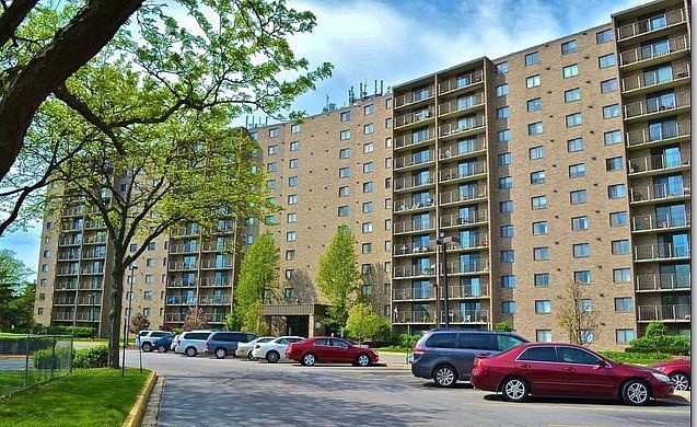 1st image of 6340 Americana Dr APT 322