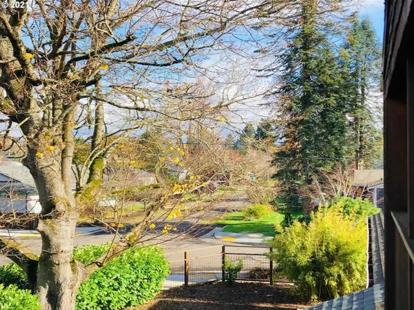 6330 SE Franklin St, Portland, OR 97206