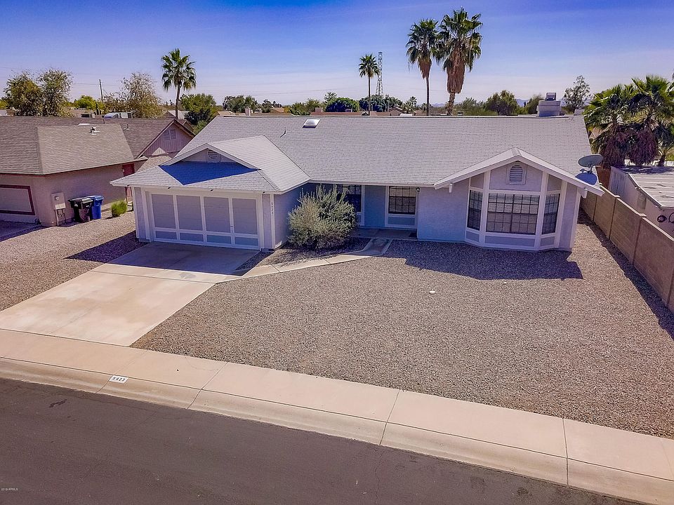 1st image of 9423 E Fairway Cir