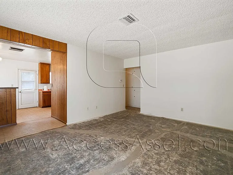 18499 Shay Rd #1 — Photo 6