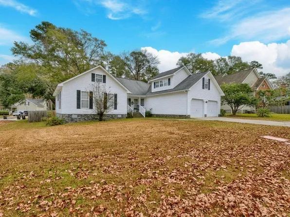 1016 Maidstone Dr, Summerville, SC 29483