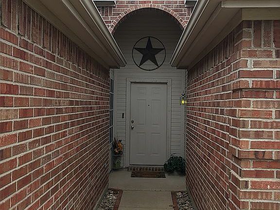 2nd image of 1037 Scenic Dr