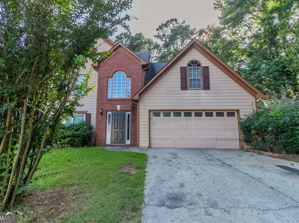 1464 Claredon Dr, Lawrenceville, GA 30043