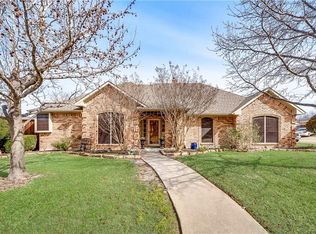 111 Brandon Ln, Forney, TX 75126