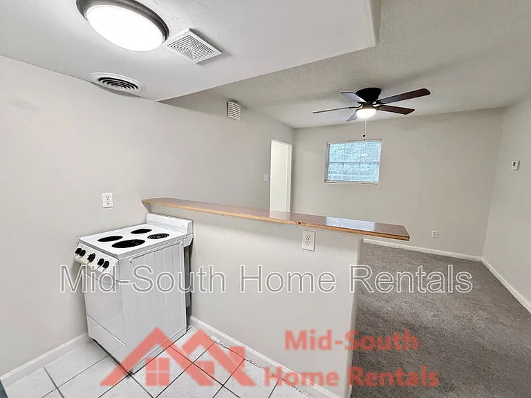 3569 Douglass Ave #2 — Photo 7