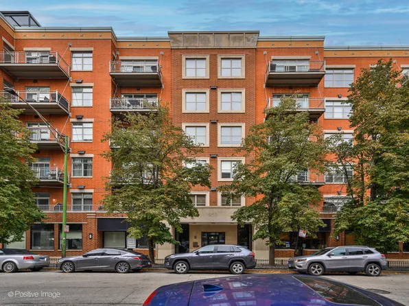 950 W Huron St Unit 208, Chicago, IL 60642