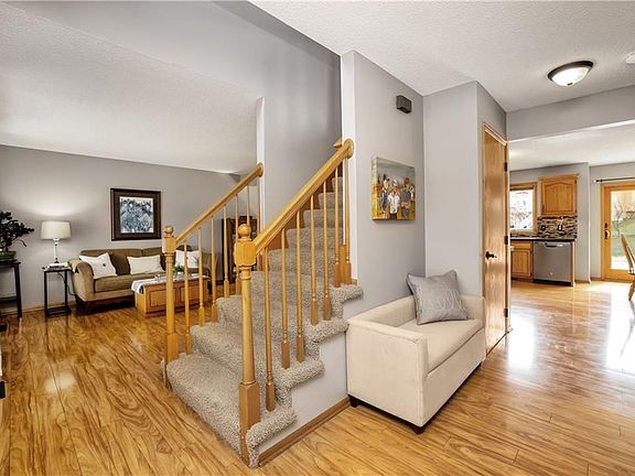 3rd image of 8900 Long Meadow Dr